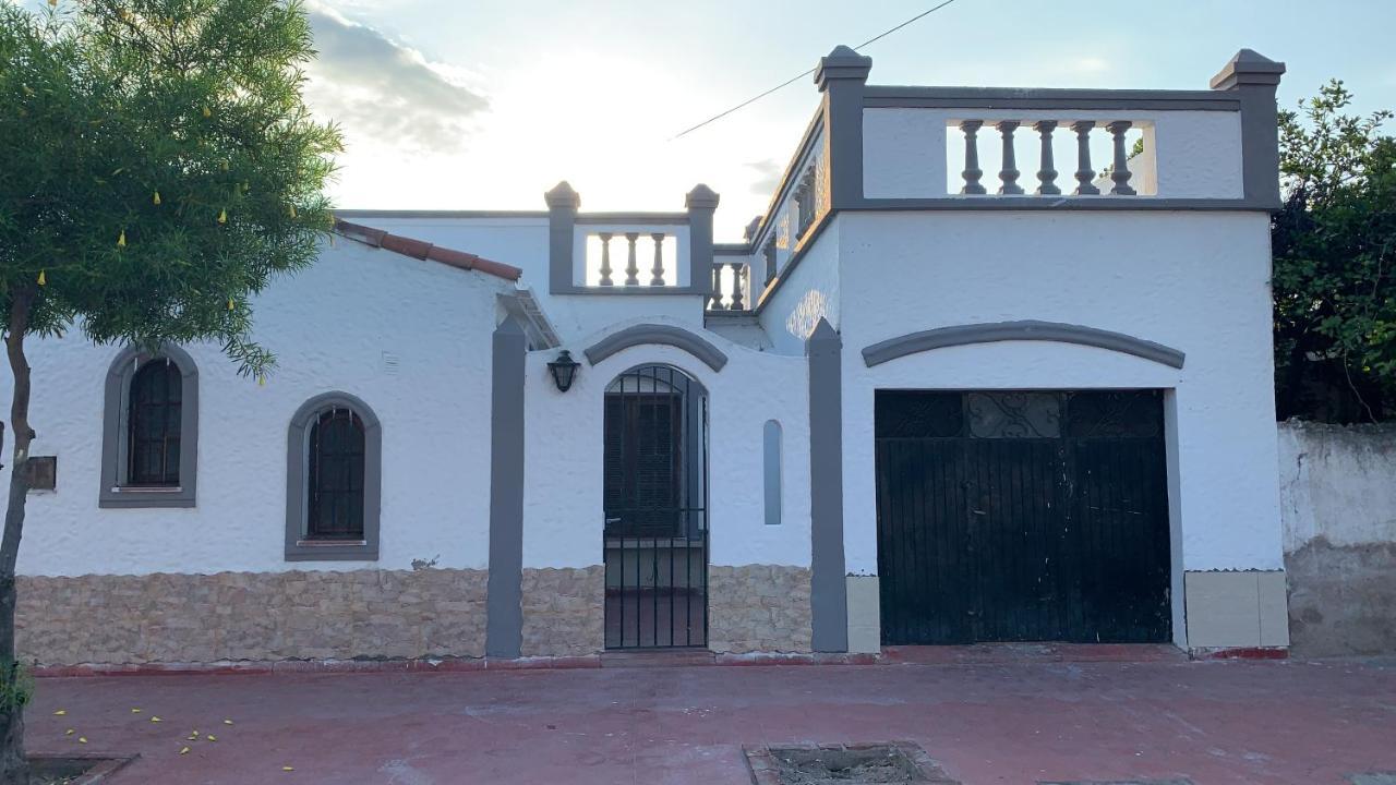 Las Rosas - Bulnes 121 La Rioja Extérieur photo